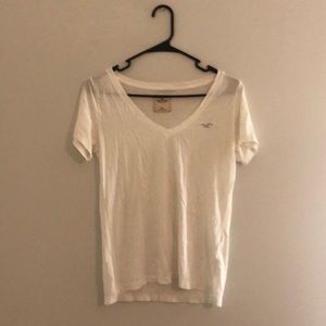 Hollister White T-shirt, in perfect condition!